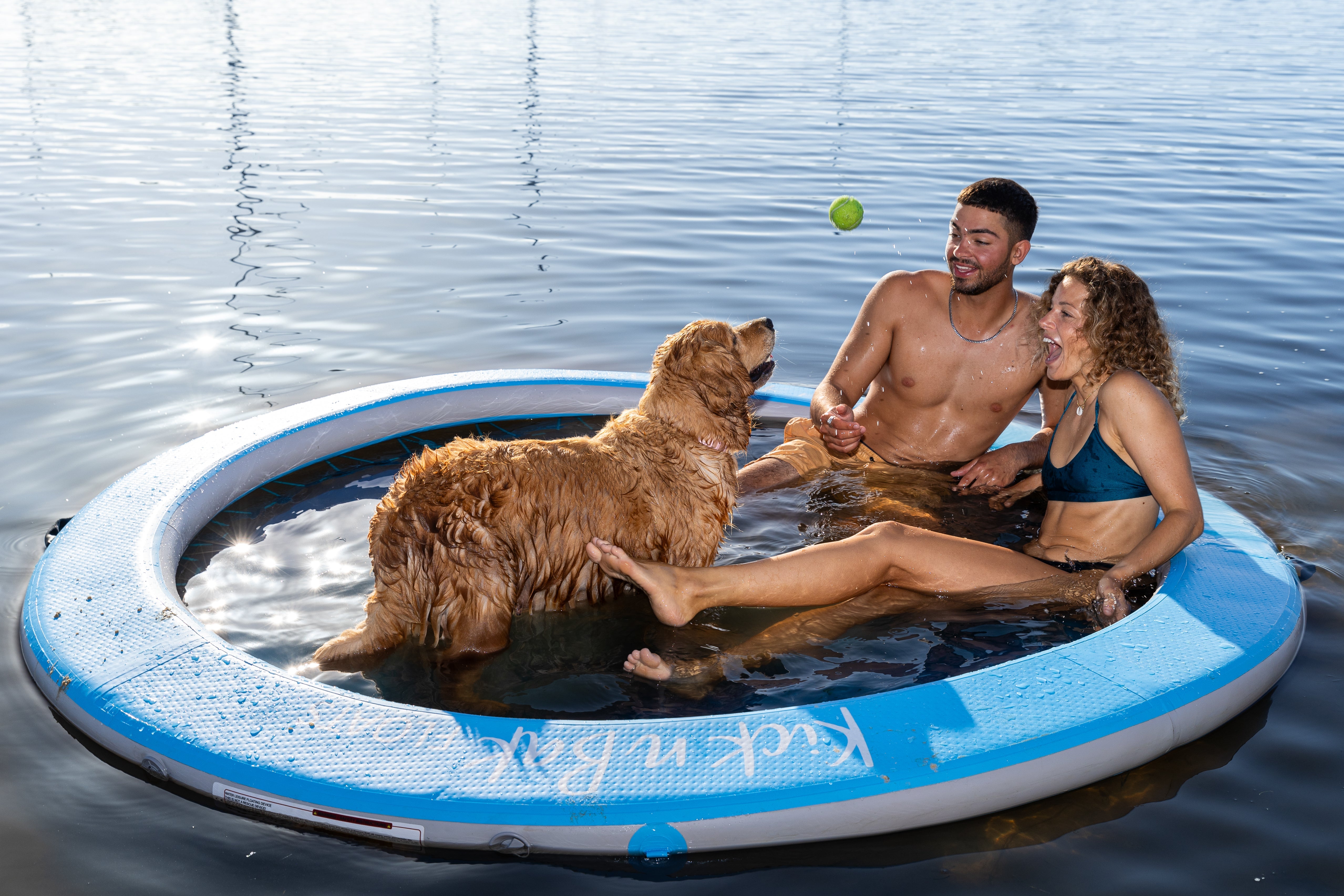The Ultimate Gift for Dog Owners: A Floating Paradise for You and Your Pup